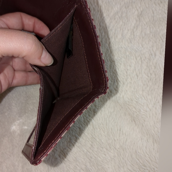 Vintage Etienne Aigner monogram print logo Tote in Burgundy wallet make-up bag - Picture 9 of 12